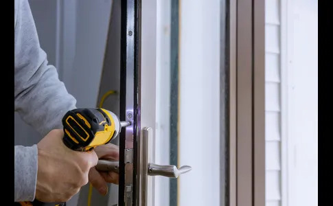 Fixation d'étagères